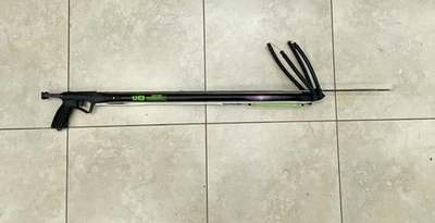 Pistola de pesca submarina JBL Explorer 75 40" hecha en EE. UU. con eje de lanza Foto 1 de 4