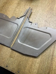 Paneles laterales Classic Discovery de 1 pie. V8. 200tdi.  Mk1.     B57 - Imagen 1 de 7