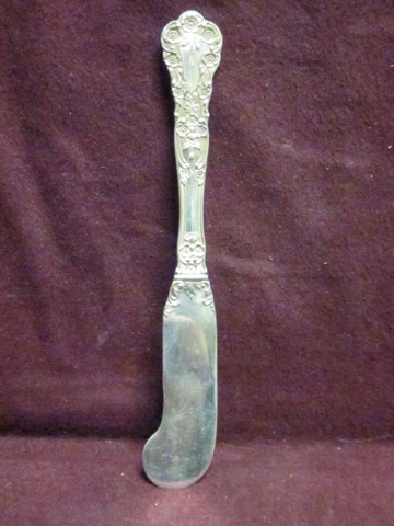 Gorham Sterling BUTTERCUP FLAT BUTTER SPREADER 6"  29 grams old mark No Monogram Cover