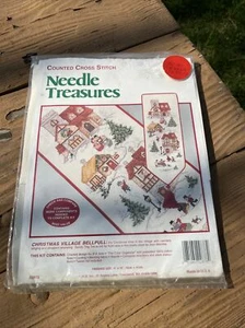 Christmas Village Bellpull Kit Punto de Cruz Contado por Needle Treasures 6X16 Nuevo - Imagen 1 de 5