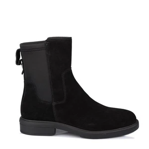 Women's Hugo Boss Vanity Chelsea Boots in Black - Picture 1 of 6