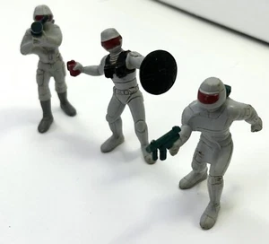 MATTEL GUTS! Laser Fighters Action Figures Space Soldiers Vintage 1987 Lot Of 3 - Picture 1 of 4