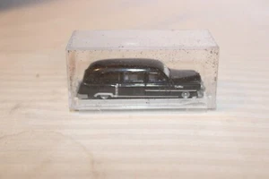 HO Scale Praline, 1954 Cadillac Station Wagon, Black, #3450 - Picture 1 of 3