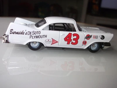 RICHARD PETTY  1959 BURNSIDE'S DE SOTO PLYMOUTH FURY RACING CHAMPIONS 1/64 CAR - Image 1 of 4