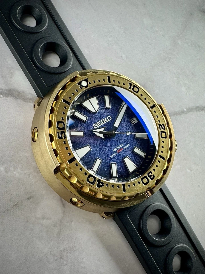 Reloj de buceo automático Seiko Tuna bronce - latón vintage wave monster 200m Foto 1 de 4