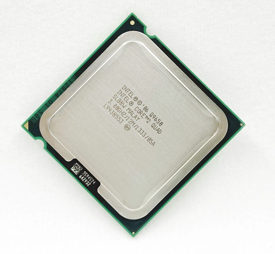 Intel Core 2 Quad Q9650 (SLB8W) LGA775 / 12M / FSB1333 / 45nm 95w Desktop CPU - Image 1 of 2