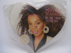 Donna Summer This Time I Know It's for UK WB U7780P Picture Single 7" 1989 SHAPE - Imagen 1 de 4