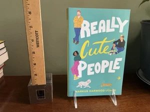 Really Cute People by Markus Harwood-Jones W024 Paperback VG - Imagen 1 de 11