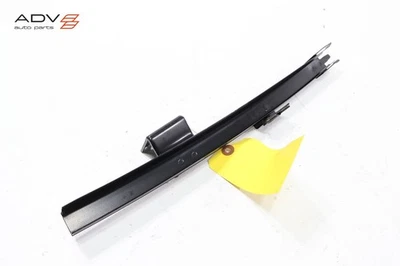 Nissan Frontier 2005-25 puerta delantera derecha ventana cristal guía delantera canal OEM Foto 1 de 4