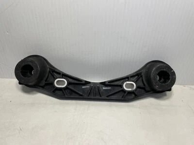 COLGADOR SILENCIADOR TRASERO CHEVY IMPALA 2014-2019 NUEVO OEM GM 23380570 Foto 1 de 4