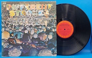 Johnny Winter, Chamber Bros, Big Brother, Redbone LP "Different Strokes" BX9 - Picture 1 of 3