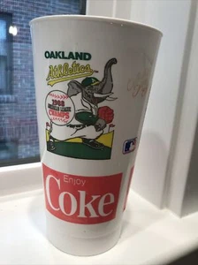 1989 Oakland A’s Souveneir/Collector’s Cup, World Championship Year - Bild 1 von 4