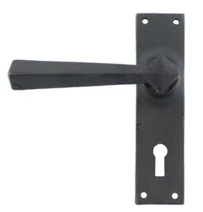 From The Anvil 73113 Beeswax Straight Door Lever Lock Set - Imagen 1 de 2