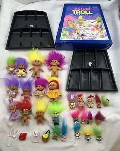 Vintage Trolls Collection in Tara Case Very Good Condition FREE SHIPPING - Picture 1 of 7
