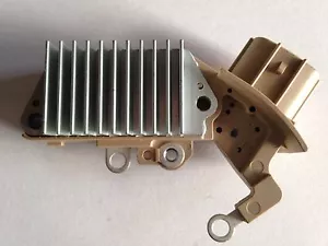 ORIGINAL DENS0 REGULATOR 126000-1810,126000-1850,126000-1870,126000-2000 -IN441 - Picture 1 of 2
