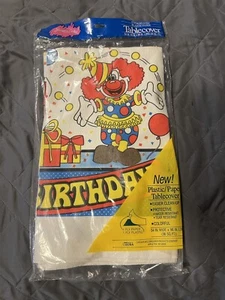 VINTAGE NEW CHESAPEAKE CLOWNS PLASTIC/PAPER TABLECOVER TABLE CLOTH 54"x96" - Picture 1 of 8