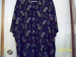 Men's Munsingwear Tropical Shirt, Pineapples, Black, Sz. XLT - Picture 1 of 3