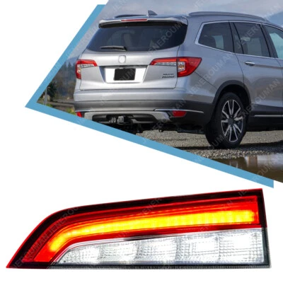 Luz trasera interior del lado derecho del pasajero para Honda Pilot 2019-2022 LED luz trasera derecha Foto 1 de 4