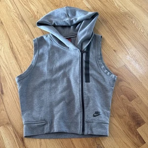 Nike Tech Fleece Cape Vest Hoodie Womens Sz M Gray Black 689067-091 Athletic - Picture 1 of 8