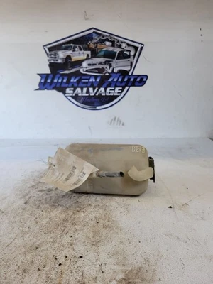 Coolant Reservoir Fits 99-02 VILLAGER 1011868 - Image 1 of 2