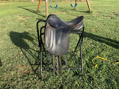 "Silla de montar de doma Stubben Roxanne de 17,5"" (018)" Foto 1 de 4