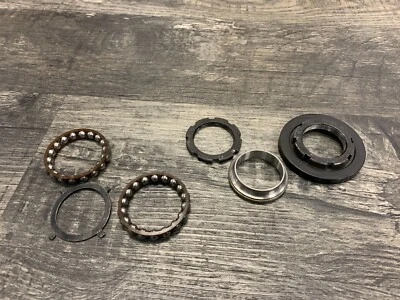 Soporte de horquilla inferior Kawasaki EX650 650 Ninja 2012-2022 OEM vástago de dirección herrajes Foto 1 de 3