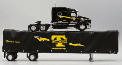  DCP TAN TARA TRANS Peterbilt 579 带实用滚顶防水布拖车 FIRST GEAR  — 第 1/4 张图片