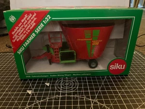 SIKU 2450 1:32 STRAUTMANN VERTI-MIX 1250 FODDER MIXING WAGON - EXCELLENT - Picture 1 of 5