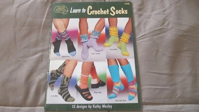 2000 American School of Needlework booklet   learn to crochet  socks12 designs - Image 1 of 4