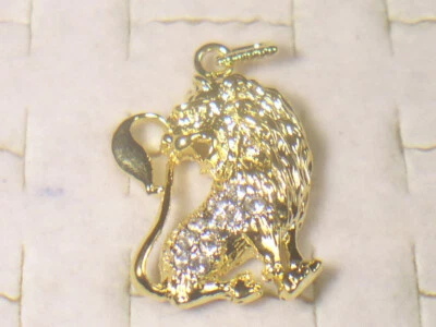 #....4...PCS...LOTE... LEONES ZODAC DIJES COLGANTES DISEÑO VINTAGE DB783 Foto 1 de 3