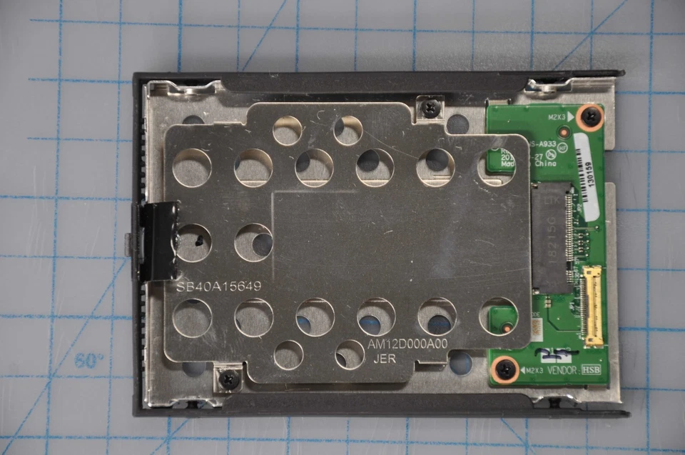 Adaptador Caddy Lenovo ThinkPad T470 T480 SSD HDD NVMe M.2 01AX994 Foto 1 de 2