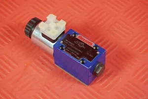 Válvula de compuerta Rexroth 4WE 6 D62/EG24N9K4 ¡EXCELENTE! - Imagen 1 de 5