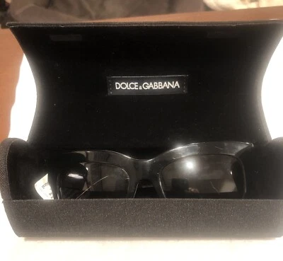 Authentic Dolce & Gabbana DG4321 Cat Eye Black Daisy Flower Print Sunglasses - Image 1 of 4