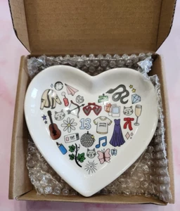 Heart shaped trinket tray appx 5 x 5 inches - Picture 1 of 1