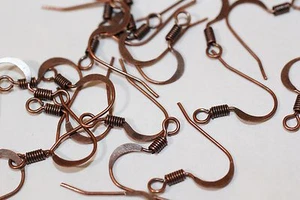 40 Stck. Rot Kupfer Messing Ohrhaken 15 mm 1-3 Tage Versand - Bild 1 von 1