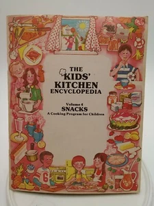 THE KIDS' KITCHEN ENCYCLOPEDIA VOLUME 4 SNACKS COOKING PROGRAM 1978 PAPERBACK - Picture 1 of 8