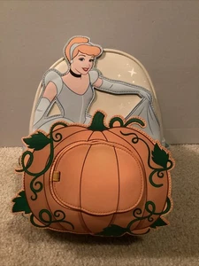 LOUNGEFLY DISNEY CINDERELLA PUMPKIN WITH MICE MINI BACKPACK ~ TAGS~ BRAND NEW~ - Picture 1 of 8