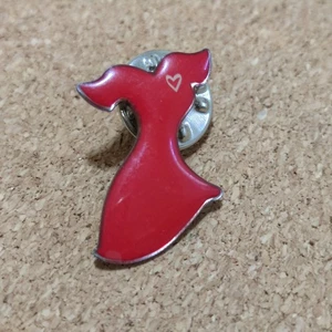 Vestido Rojo American Heart Association Solapa Pin Espalda - Imagen 1 de 3