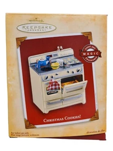 Christmas Cookies! Stove Oven Scented Hallmark Magic Ornament 2004 NEW - Picture 1 of 5