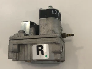 White Rodgers 36E54 201 HVAC Furnace Gas Valve C340995P01 - Picture 1 of 5