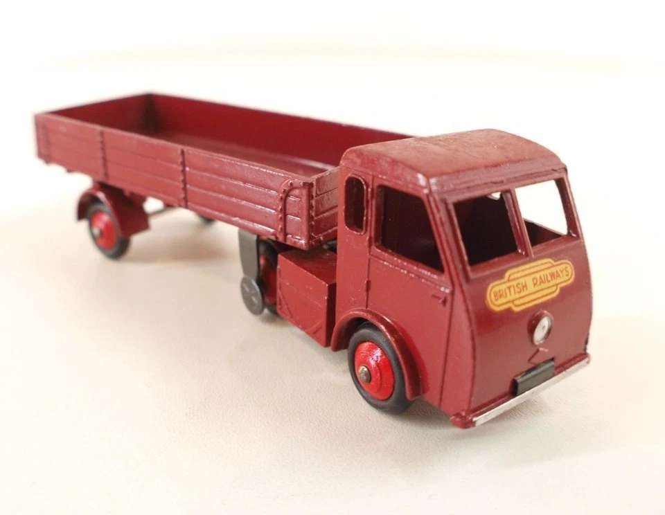 Dinky Toys GB No. 421 Truck Hindle Smart Helecs British Railways - Image 1 of 4