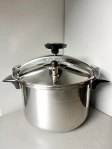 Olla Express Magefesa, Mod. Star Recta, Inox 18/10, 6 L - Imagen 1 de 16