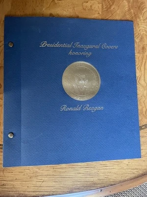 Cubiertas inaugurales presidenciales 1981 en honor a la prensa Ronald Reagan y vicepresidente George Bush Foto 1 de 4