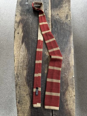 Howard Yount Red/Beige Silk Knit Tie - Image 1 of 2