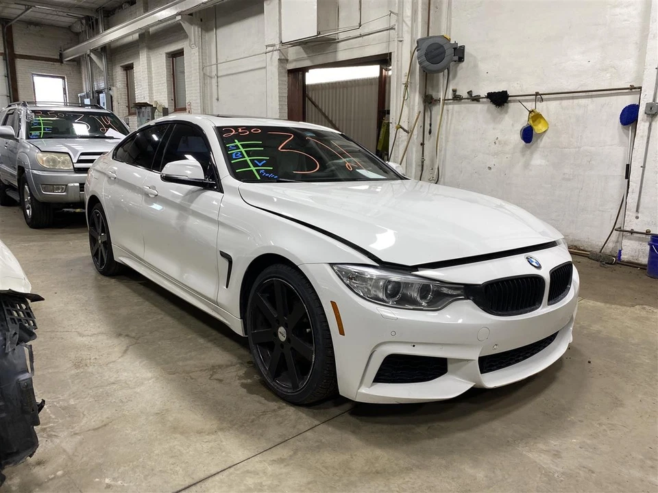 SUNROOF ASSEMBLY BMW 428i 435i 14 15 16 17 18 1414302 Foto 1 de 4