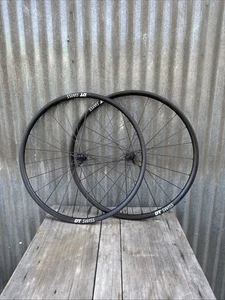 Used DT Swiss Centerlock Disc Road Wheelset 700C 11 Speed Cassette Front Rear - Picture 1 of 15