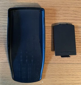 Genuine TI 83 / 83 Plus Battery Cover And Slide FREE SHIPPING - Foto 1 di 2