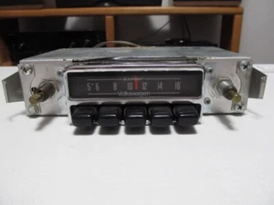 Vintage Volkswagen Blaupunkt Car Radio Model 1071 As Is For Parts - Picture 1 of 6