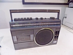 Hitachi TRK-5380E FM MW Cassette Recorder Radio FAULTY Sold as SPARES/PARTS - Picture 1 of 9
