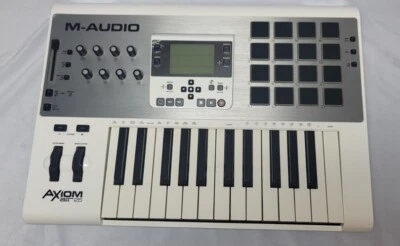 M-AUDIO Axiom AIR 25 Premium Keyboard and Pad Controller - Image 1 of 4